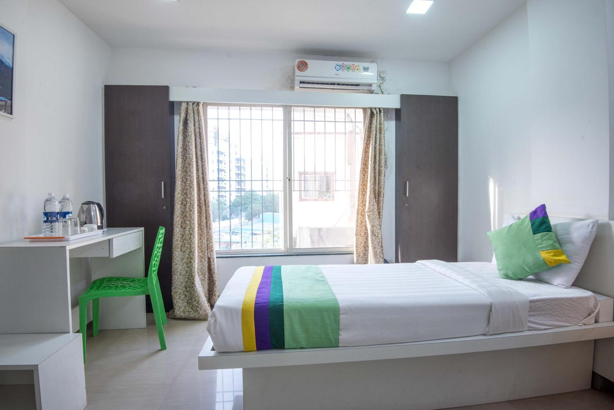 Treebo Empire Executive Premium, Hinjewadi Hotel Hinjawadi Exterior foto